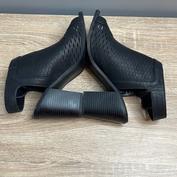 Harlow Perforated Peep Toe Sling Back Bootie Black Vegan Leather Velcro Strap 9 - Picture 4 of 12